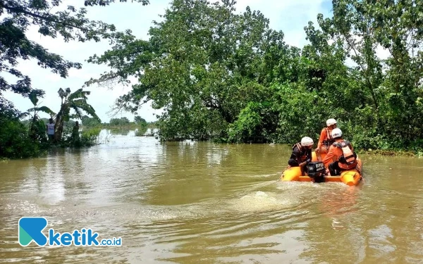 Thumbnail Berita - Calon Pengantin di Jombang Hanyut di Sungai