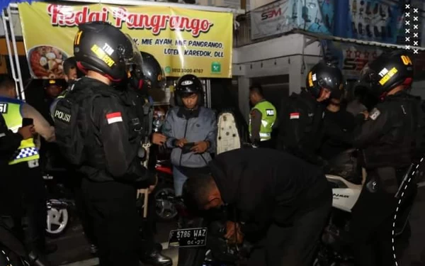 Thumbnail Berita - Antisipasi Aksi Brutal, Polres Cianjur Gelar Operasi Cipta Kondisi