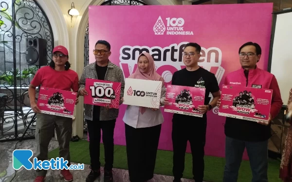 Thumbnail Berita - WOW 100% Malang, Cara Smartfren Gali Potensi Anak Muda dalam Esports dan UMKM