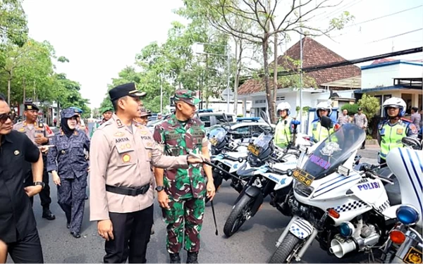 Thumbnail Berita - 222 Hari Operasi Mantap Brata Hingga Pemilu, Polres Tulungagung Kerahkan 600 Anggota