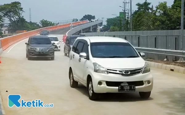 Thumbnail Berita - Flyover Djuanda Mulai Diuji Coba Fungsional dengan Sistem Buka Tutup