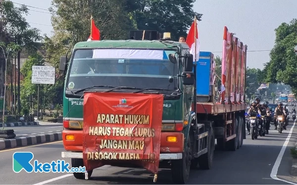 Thumbnail Berita - Persatuan Pemilik Apartemen Malioboro City Demo Saat May Day, Ini Tuntutannya