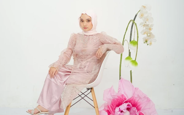 Wulan Madani, Finalis Putri Hijabfluencer Jabar 2024 Kembangkan Bisnis Fashion