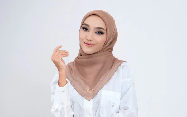 Intip Kesibukan Dewi Manjasari, Regional Director Putri Hijabfluencer Jakarta