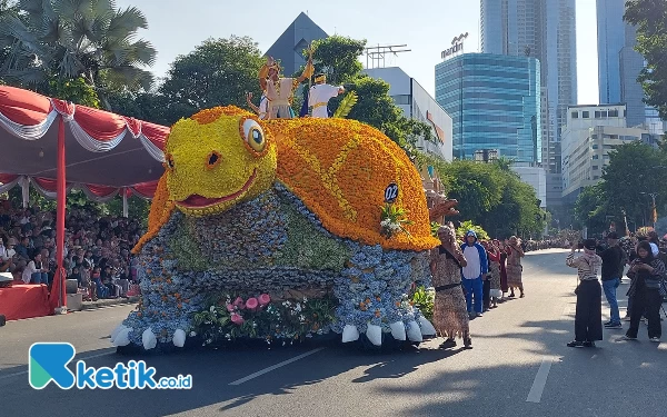 Thumbnail Mobil Hias dari Atlantis Land yang bertemakan Kura kura raksasa. (Foto: Husni Habib/Ketik.co.id)