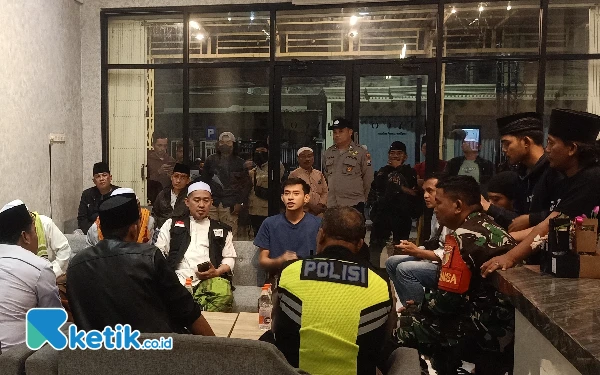 Sediakan DJ sampai Diduga Jadi Sarang Maksiat, Cafe Lyco Digeruduk FPI Sampang