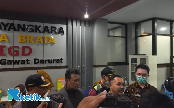 Thumbnail Berita - Sopir dan Kernet Bus Pariwisata Alami Laka Maut di Kota Batu Diamankan Polisi